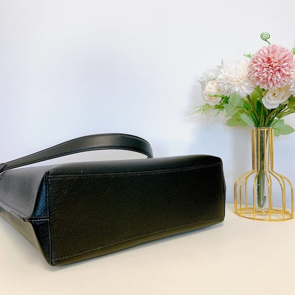 Coach CA214 Mollie Bucket Bag IN Black - Picture 4 of 8